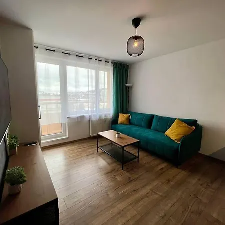 Moderny S Krasnym Vyhladom V Lokalite * Žilina